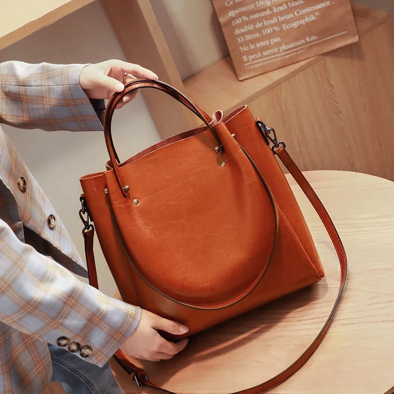حقيبة يد نسائية من الجلد الأصل - مراجعة Xl Luxury Bags وسعره