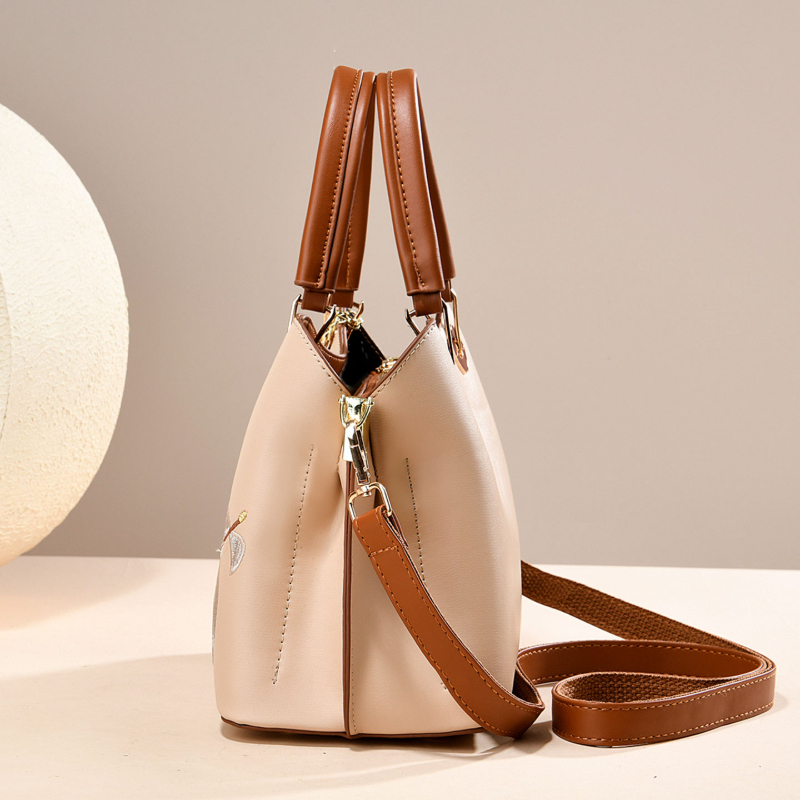 حقائب يد مطرزة على الطراز الصي - مراجعة Luxury Bags In وسعره