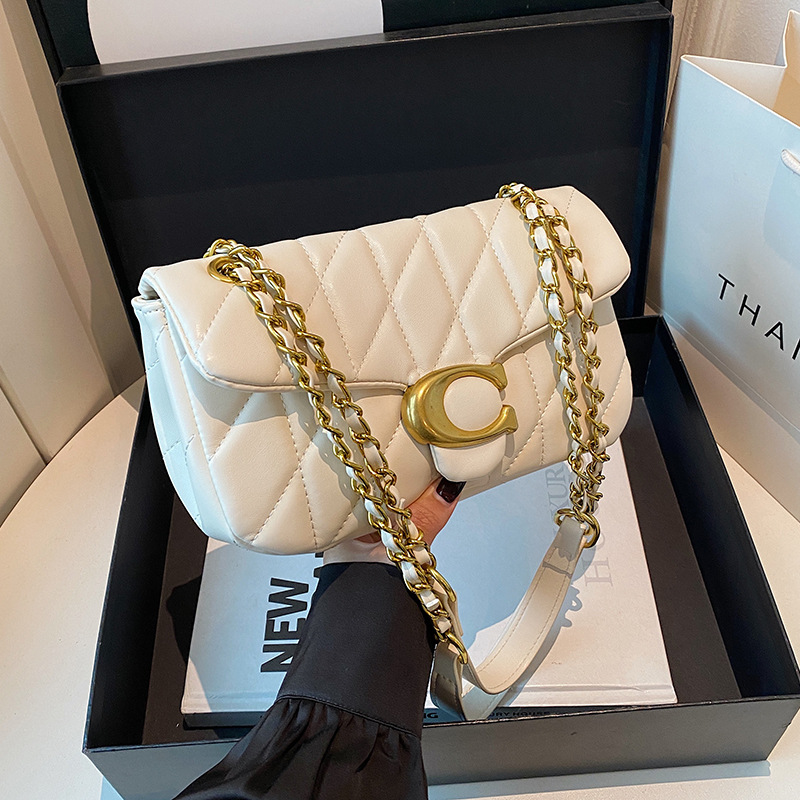حقيبة كتف نسائية من الجلد المب - مراجعة Chain Crossbody Quilted وسعره