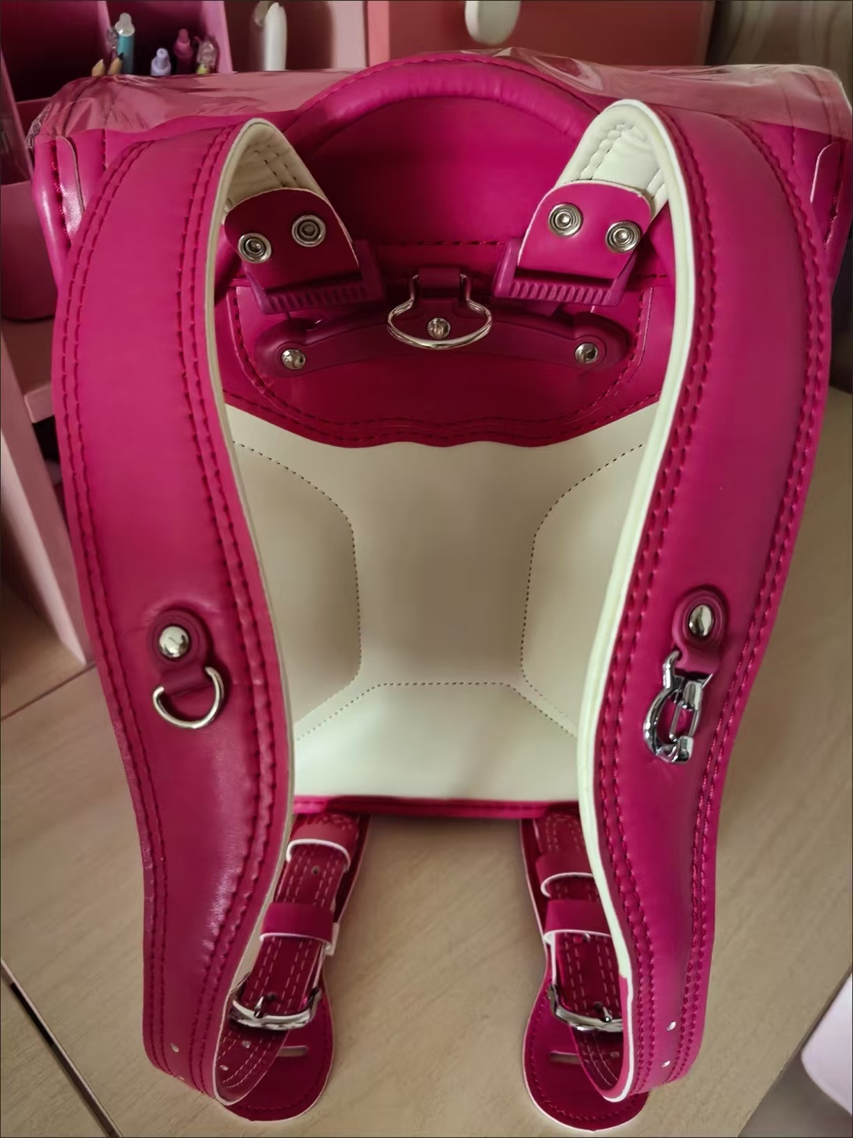 حقائب مدرسية عصرية جديدة للأول - مراجعة Luxury Japanese Bags Brands وسعره