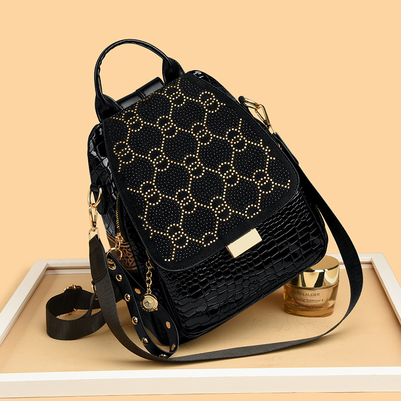 حقيبة ظهر جلدية فاخرة من الشمع - مراجعة Xl Luxury Bags وسعره