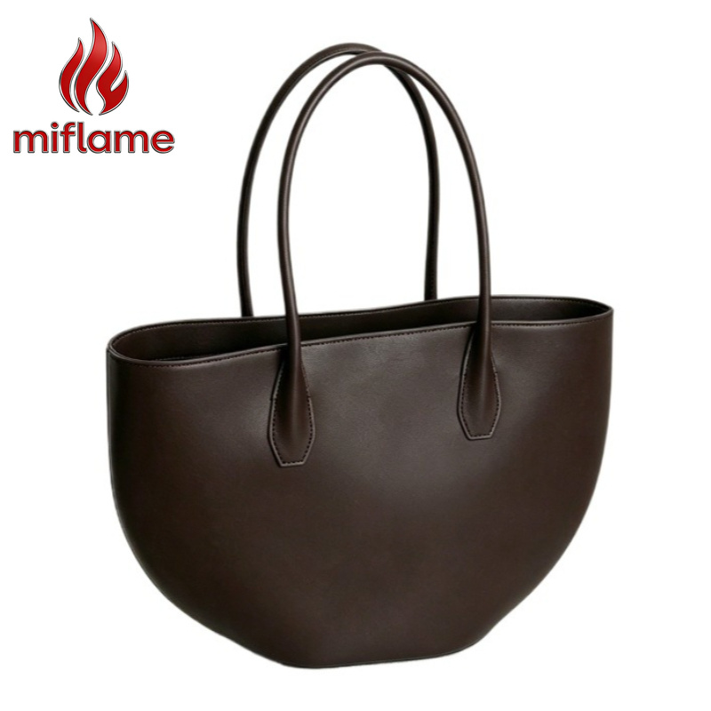 حقيبة كتف نسائية فاخرة على شكل - مراجعة Xl Luxury Bags وسعره